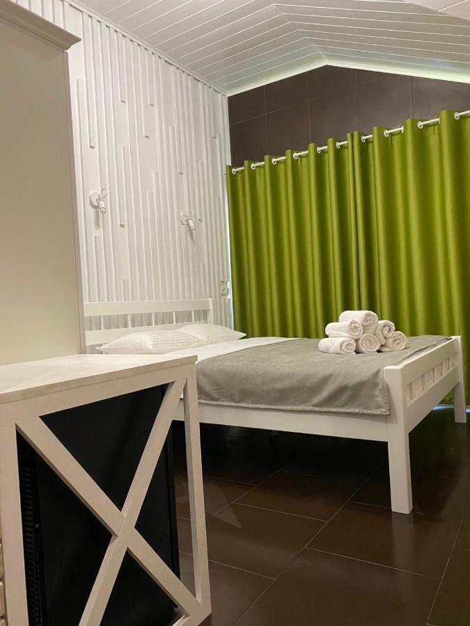 זאטוקה Captain Hotel מראה חיצוני תמונה