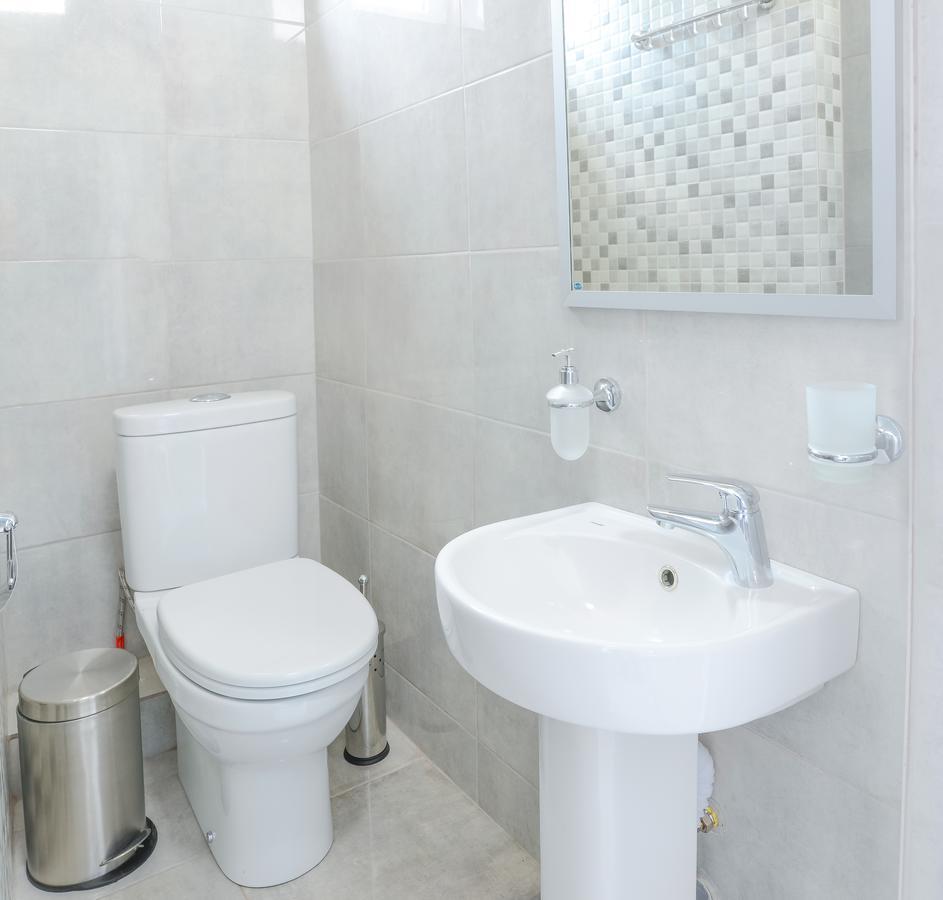 זאטוקה Captain Hotel מראה חיצוני תמונה