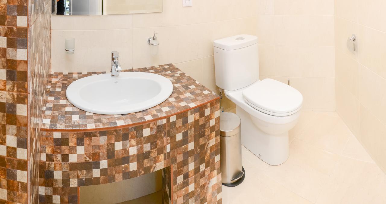 זאטוקה Captain Hotel מראה חיצוני תמונה