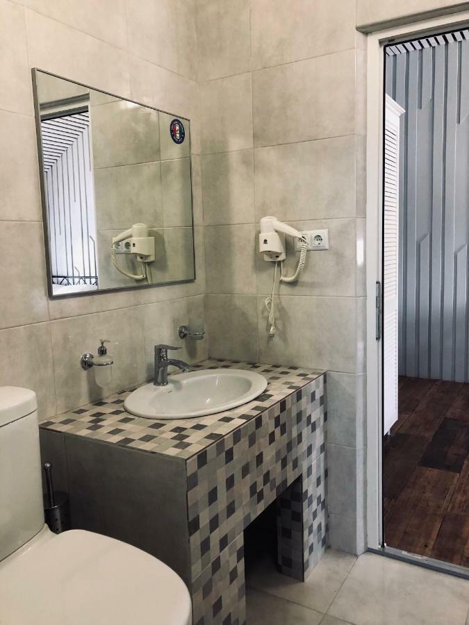 זאטוקה Captain Hotel מראה חיצוני תמונה